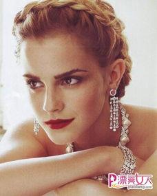 沃特森皮肤爆料视频下载,揭秘全新角色造型与技能亮点 第1张 沃特森皮肤爆料视频下载,揭秘全新角色造型与技能亮点 第1张